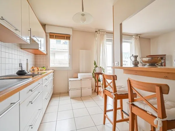 Immeuble de standing 2006 à vendre sur Alfortville