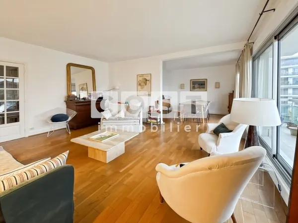 Appartement 4 pièces 81 m² 