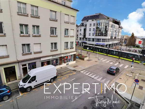 T3 rénové 61 m2 Secteur Octroi Lumineux & au calme 