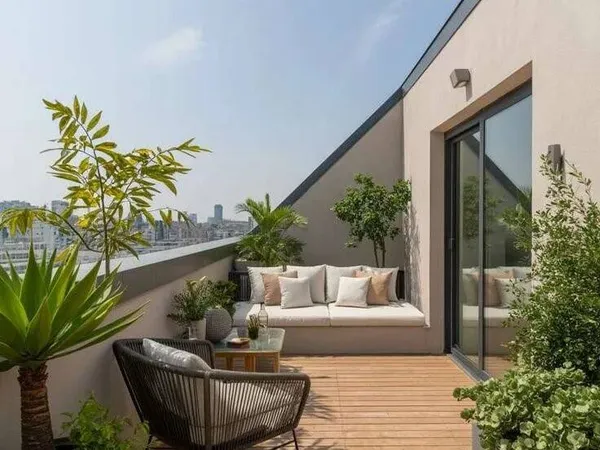Appartement 4 pièces 140 m² 