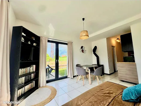 Appartement vue montagnes neuf 