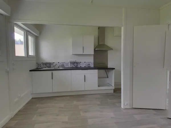 Appartement à louer à Louviers de type 2 avec jardin et cave 
