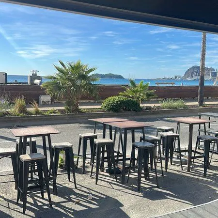Snack Bord de Mer(rénové) - La Ciotat - Emplacement N°1 + Terrasse 