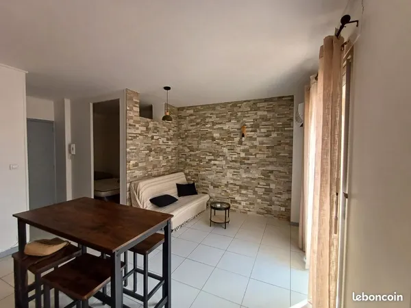 A louer studio meublé 30m2 