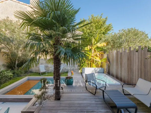 Maison 6 pièces 170 m² 
