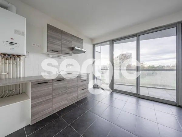 Studio 1 pièce 25 m² 