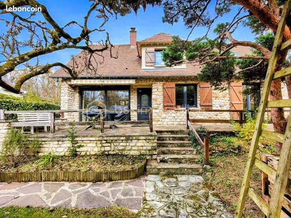 Maison 14 pièces 224 m² 