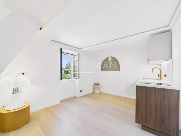 Superbe 2 pièces en duplex, vue mer - Menton Vieux Port 
