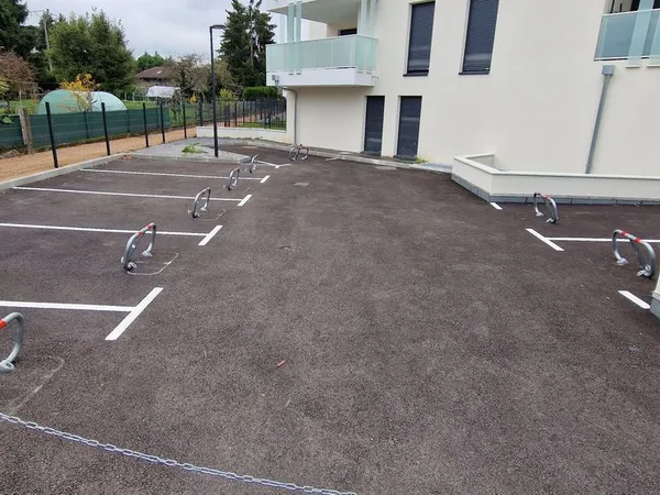 A louer Parking SCIEZ 