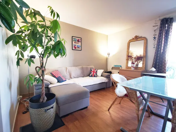 Havre de Paix à Bordeaux Caudéran - Appartement 2 chambres au calme -T3 60m² 