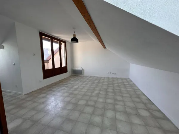 Studio 1 pièce 23 m² 
