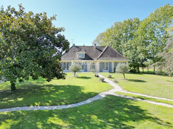 Entre Duras et Eymet - Belle propriété avec un parc arboré de 3,4 hectares 