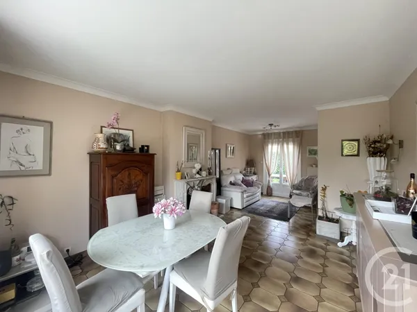 Maison 5 pièces 120 m² 