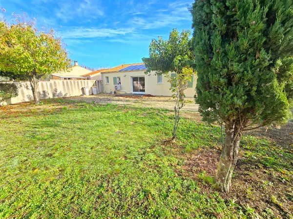 Maison récente à vendre à Marans - 4 pièces avec jardin 