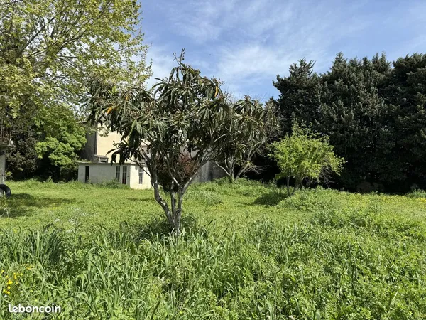 Terrain 496 m² Caderousse 