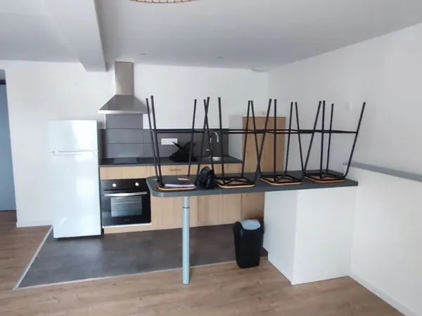 🔑 T2 Meublé 40 m² Rénové à Neuf - Centre Muzillac 
