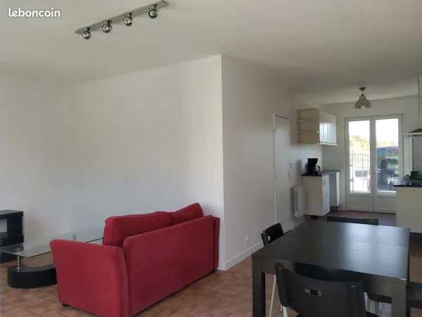 Maison plain pied a louer sur Saintes 