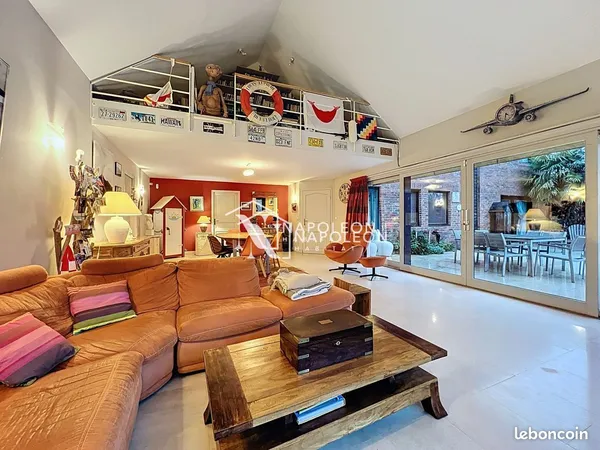 Propriété 5 pièces 200 m² 