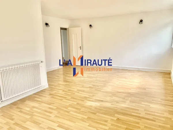 Appartement 4 pièces 79 m² 