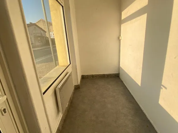 Local commercial 
