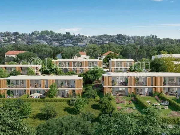 NICE - Penthouse 3 pièces avec toit terrasse jacuzzi et jardin c 