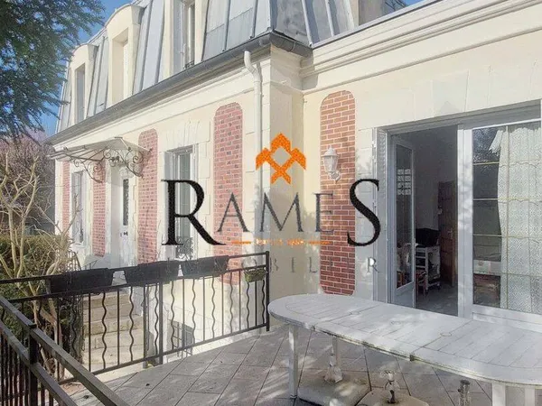 Maison 6 pièces 120 m² 