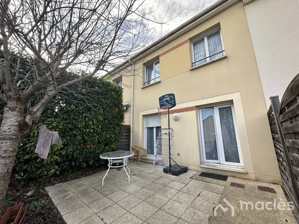 Maison 4 pièces 80 m² 