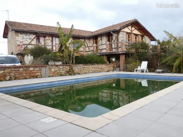 Maison 7 pièces 420 m² 