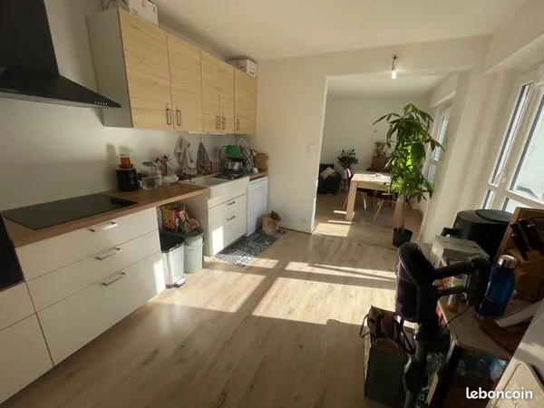 Apparemment T3 avec extérieur 