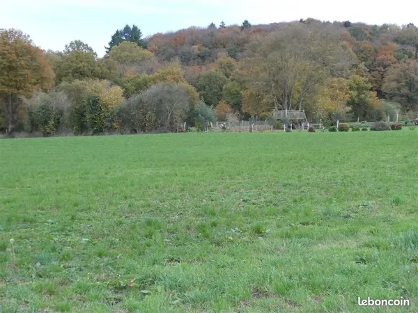 Terrain 610 m² Mayenne 