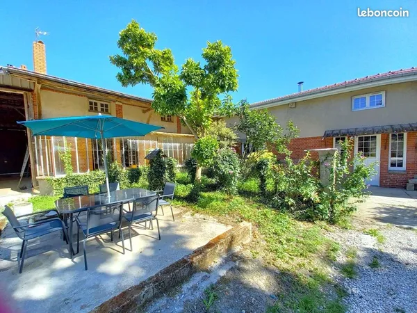 Maison 7 pièces 280 m² 