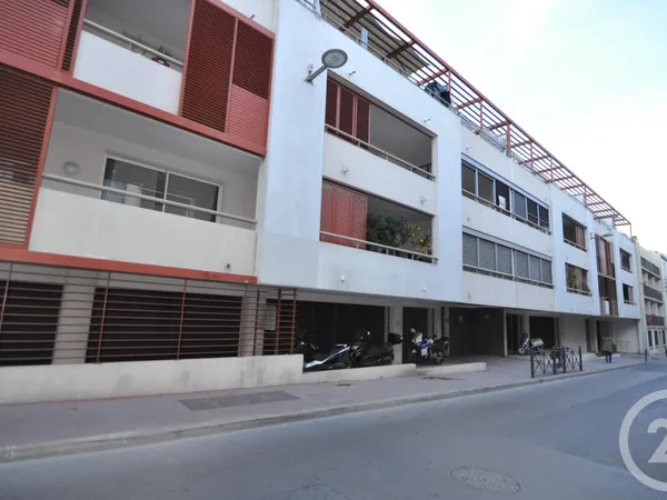 Parking 12 m² 