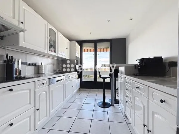 Appartement 3 pièces 76 m² 