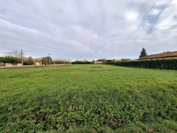 Terrain 3200 m² 