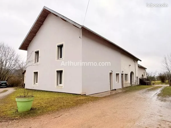 Maison 6 pièces 136 m² 