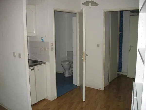 Studio 1 pièce 22 m² 