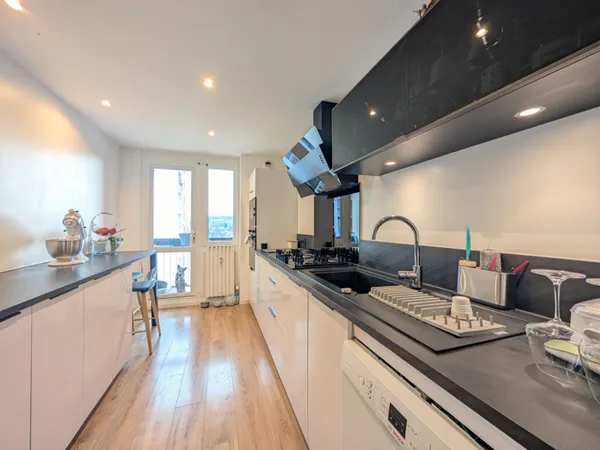 Appartement 4 pièces 73 m² 