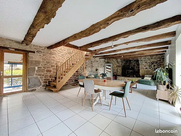 Longère 8 pièces 108 m² 