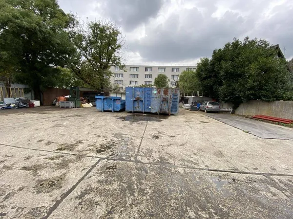 Terrain 1000 m² 