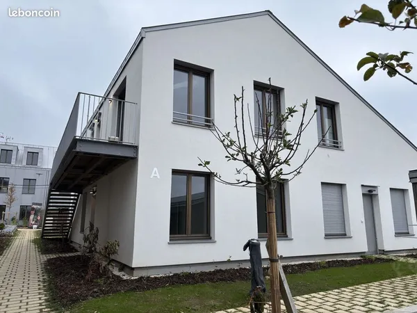 Appartement 4 pièces 79 m² 