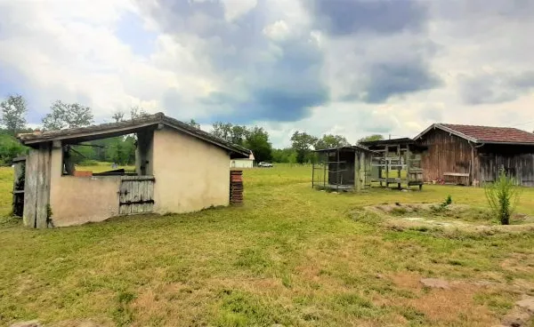 Proche Bazas- maison - 3 chambres -1200 m2 - GIRONDE (33) -