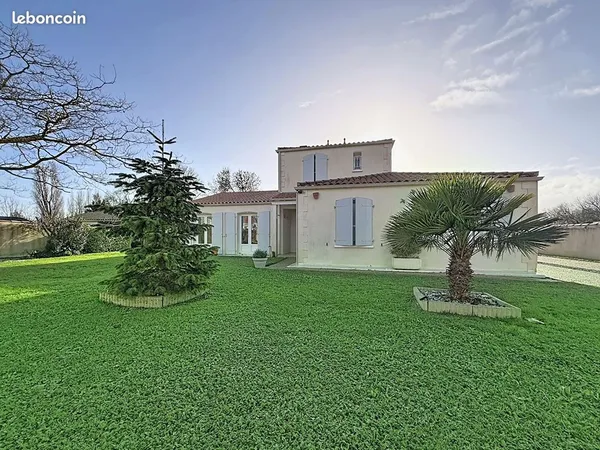 Maison 6 pièces 140 m² 