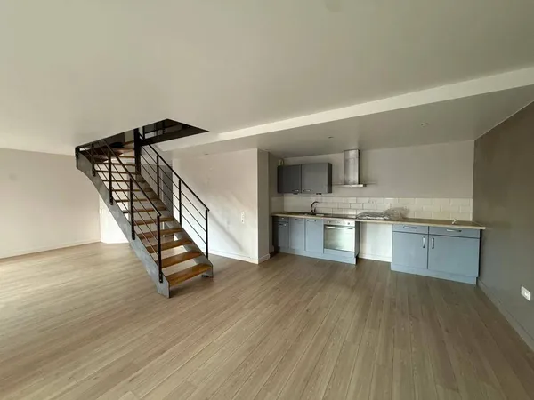 Duplex 4 pièces 103 m² 