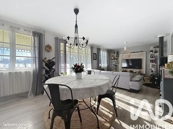 Maison 7 pièces 158 m² 