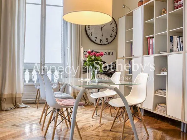 Appartement 6 pièces 116 m² 