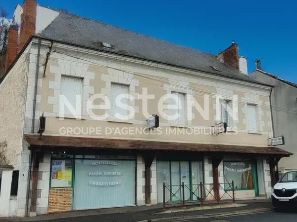 Immeuble Mixte . Local Commercial + Deux Logements . Opportunité Investisseur 