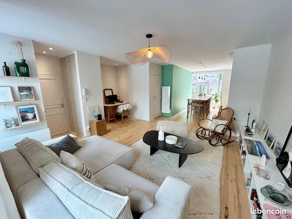 Appartement 2 pièces 58 m² avec jardin - Croix de Seguey 