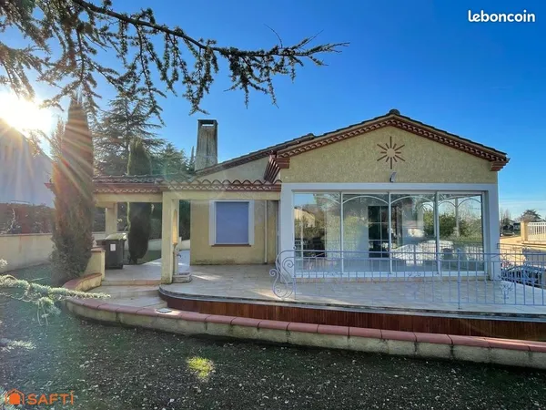 Propriété 11 pièces 262 m² 