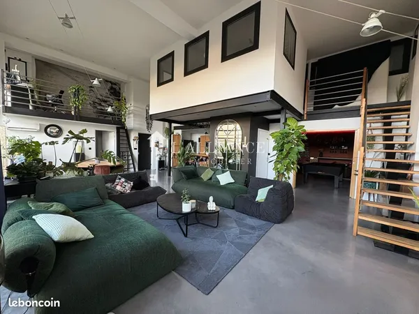 Maison 6 pièces 185 m² 