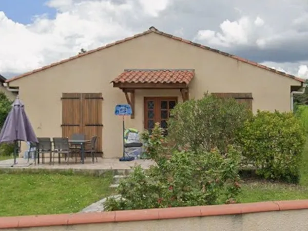 Villa de plain-pied 128 m² au calme avec grand terrain à Cugnaux 